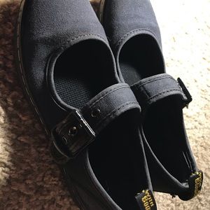 Dr Martens Woolwich Canvas shoes